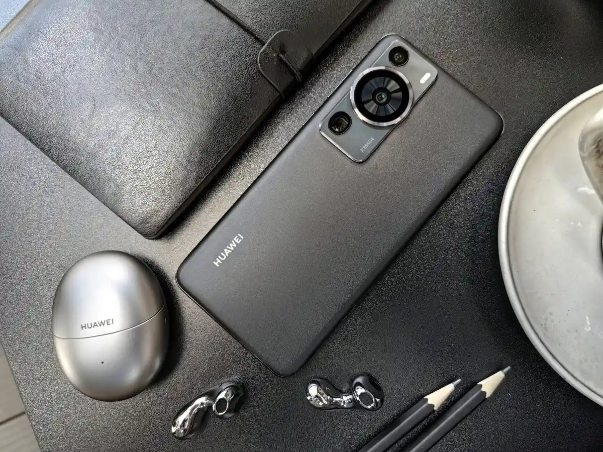 Легендарный фотофлагман Huawei рухнул в цене. Его можно смело брать и в 2024 году 