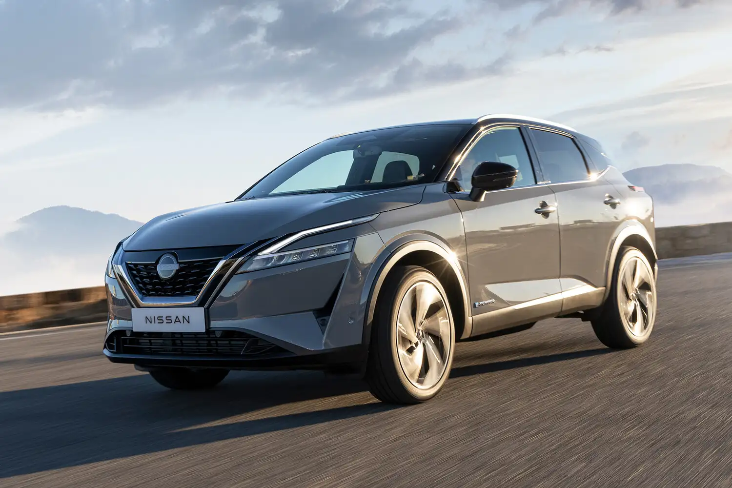 В России появились недорогие Nissan Qashqai. Почему лучше не покупать бюджетный кроссовер?