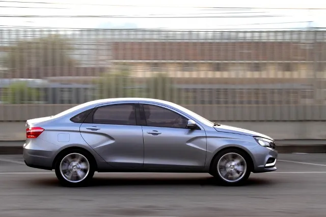 Все модели Lada Vesta можно купить со скидкой. АвтоВАЗ выкатил три предложения