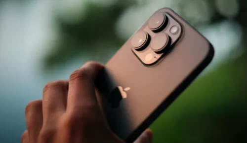 iPhone 15 Pro здорово подешевел за месяц. Какие смартфоны Apple нужно срочно брать в середине лета