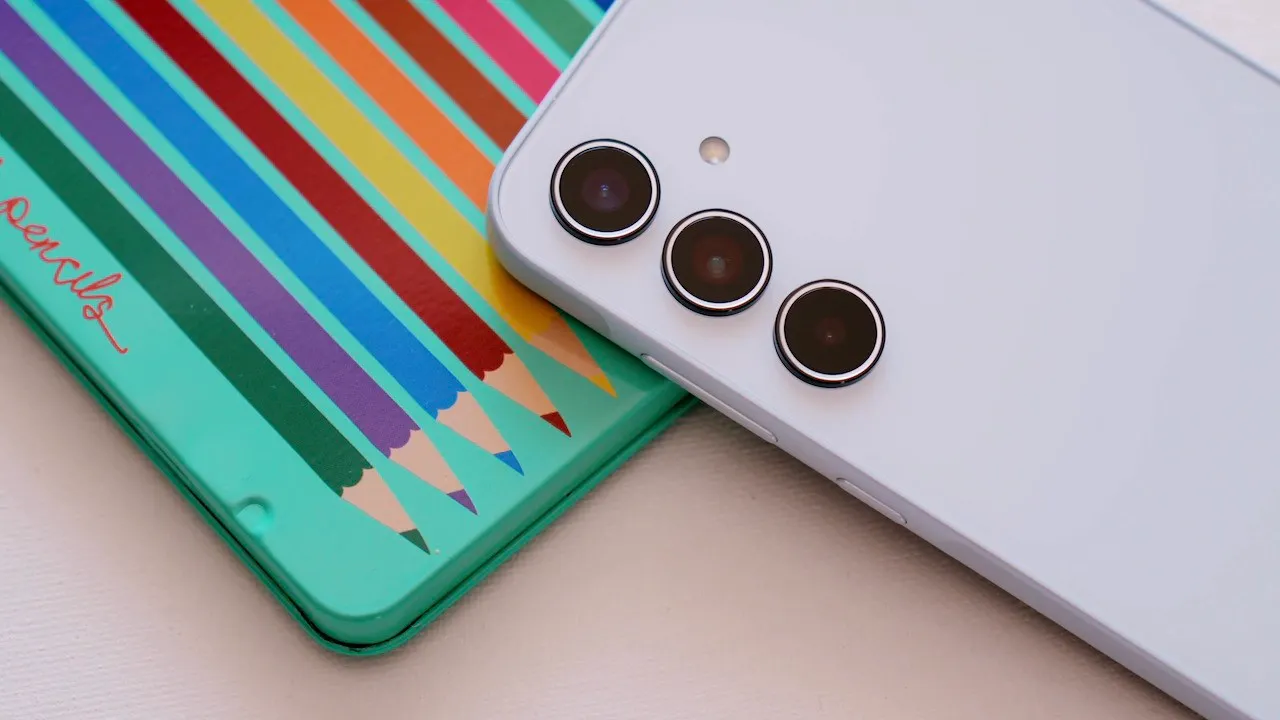 Этот Samsung Galaxy — самый недооцененный девайс бренда. Его сейчас отдают с неплохой скидкой