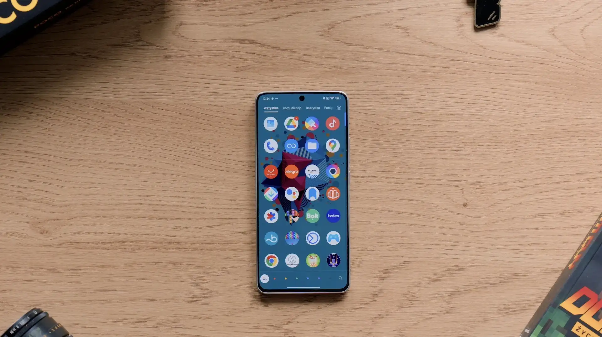 Главный хит Xiaomi Poco отдают со скидкой. У него практически нет недостатков