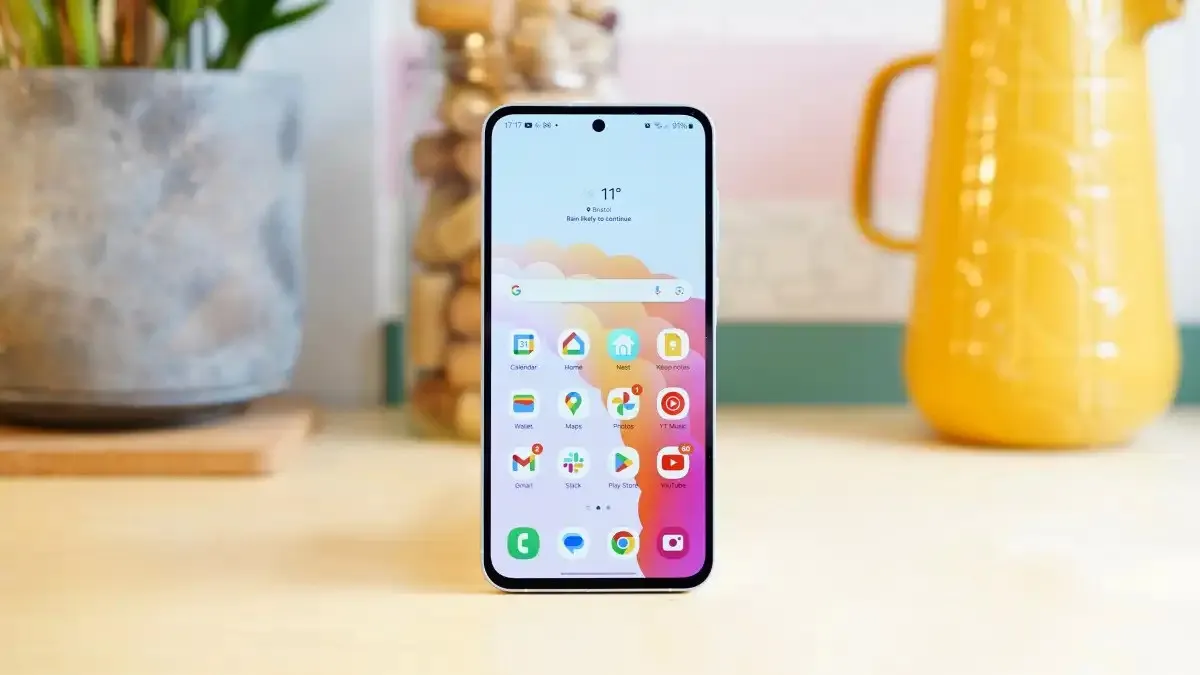 Главный хит Samsung Galaxy подешевел на Маркете. Теперь его можно брать не глядя 