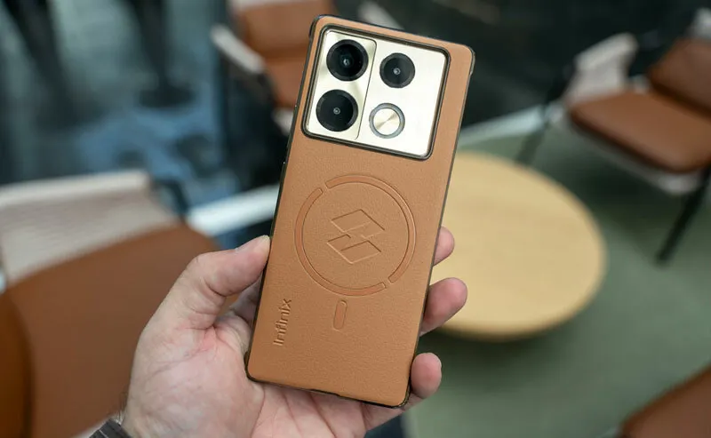 Этот Infinix — один из лучших среднебюджетников на рынке. Его сейчас сливают за бесценок
