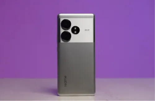 Realme GT 6T точно станет хитом. Смартфон уже появился в России — брать или нет?