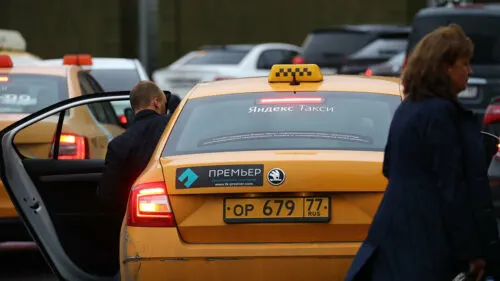 Эти 12 привычек обрушат ваш рейтинг в «Яндекс Такси». Постарайтесь не злить водителей