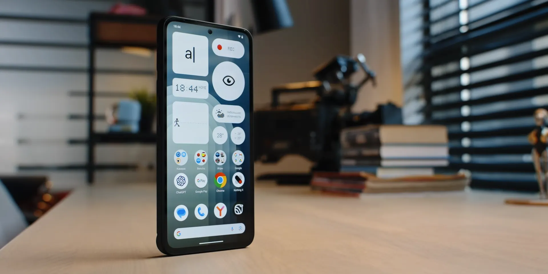 Брать ли CMF Phone 1 от Nothing? У него 2 крутые фишки, неплохая камера и мощный конкурент от Google