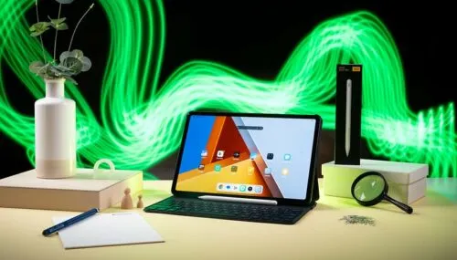 Свежий планшет Xiaomi Poco сливают со скидкой. Он с легкостью тянет любые игры и шикарно держит заряд