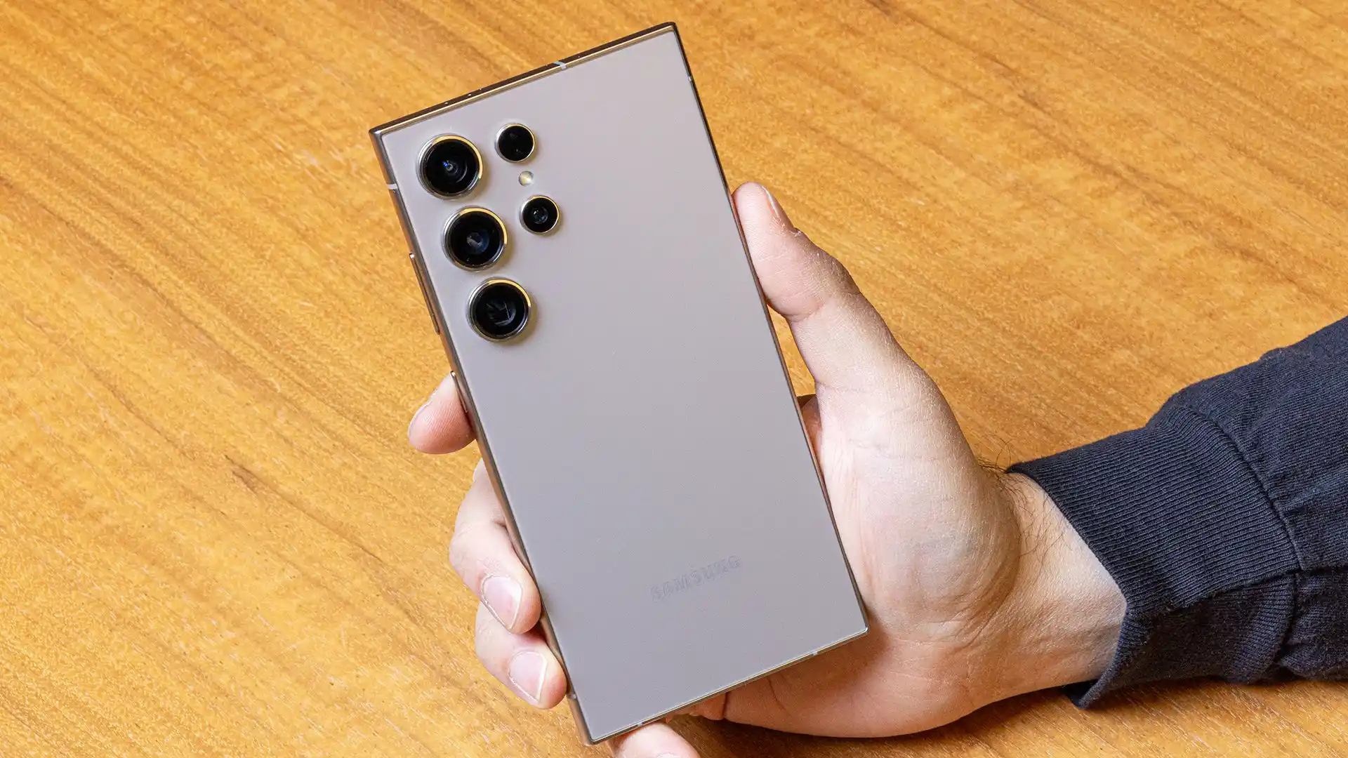 Я хейтил флагманы Samsung Galaxy, а теперь считаю их оптимальными. Что изменилось?