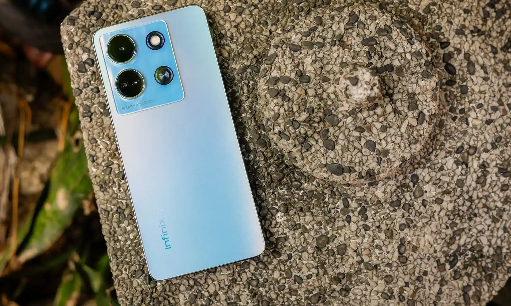 «За такую цену просто огонь». Забытый хит Infinix рухнул в цене на Маркете