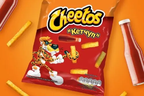 Клали ли пакетик кетчупа в пачку Cheetos? В интернете поругались из-за эффекта Манделы