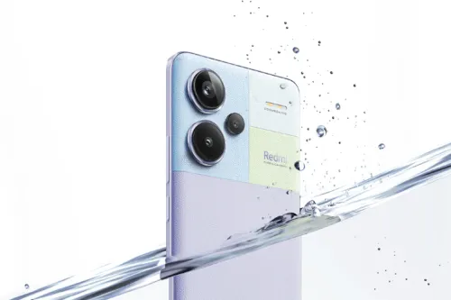 7 смартфонов с продвинутой водозащитой. От субфлагмана Xiaomi до элитного iPhone