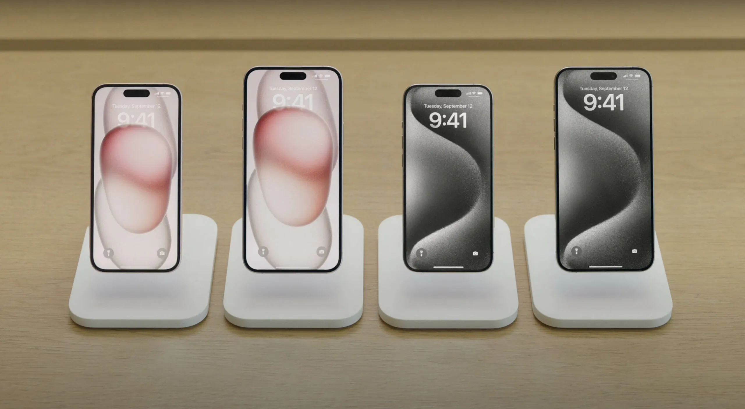 Какой iPhone 15 выбрать в конце лета 2024 года? Смартфоны мощно подешевели перед выходом новых моделей