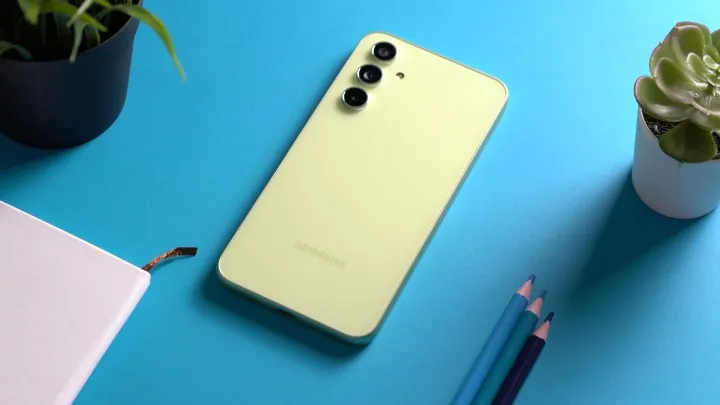 «За эти деньги лучше не найти». Главный хит Samsung буквально рухнул в цене