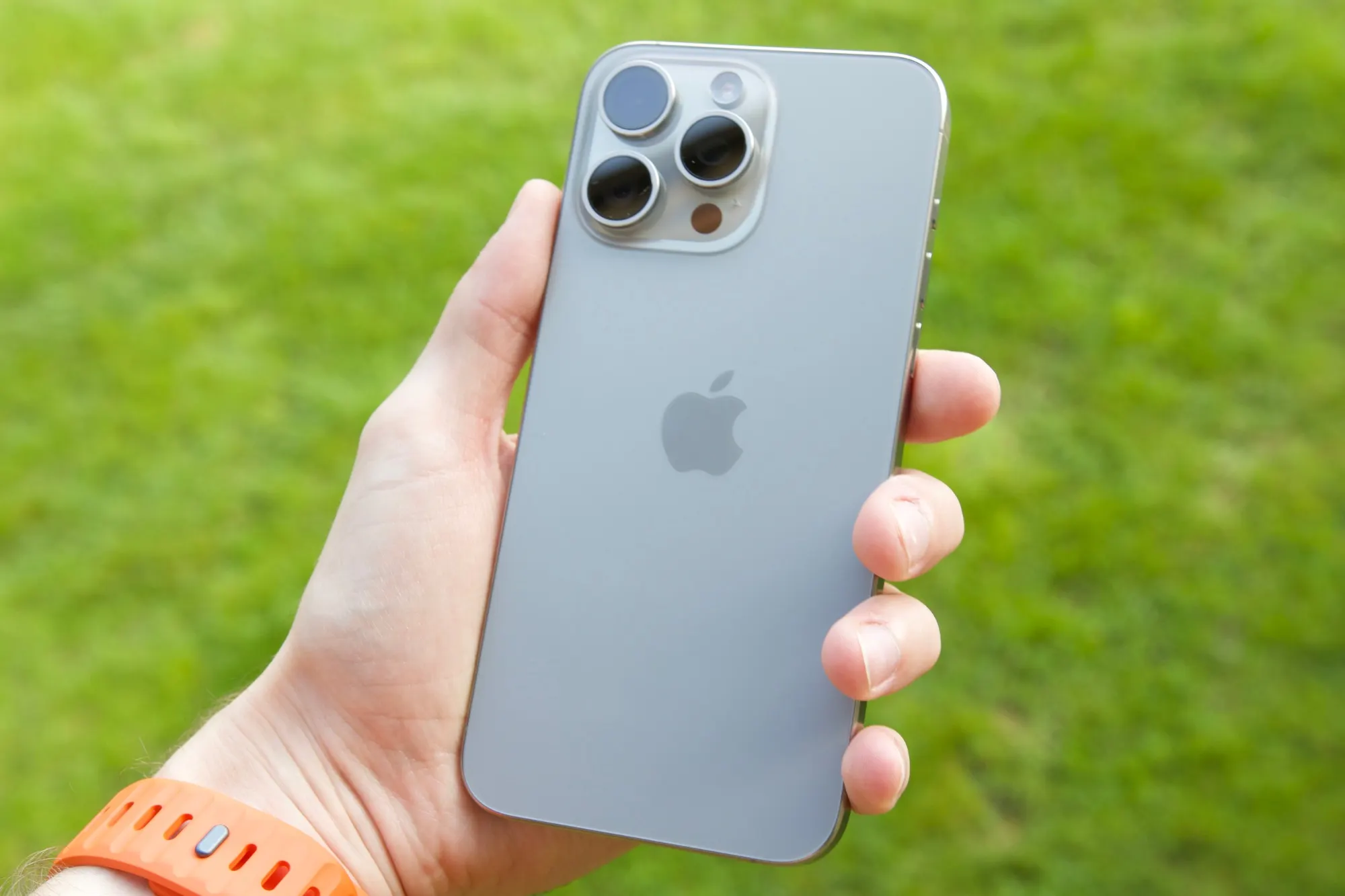 Нашли лучший iPhone для тех, кому нужна бесконечная память. Это с отрывом самая выгодная модель