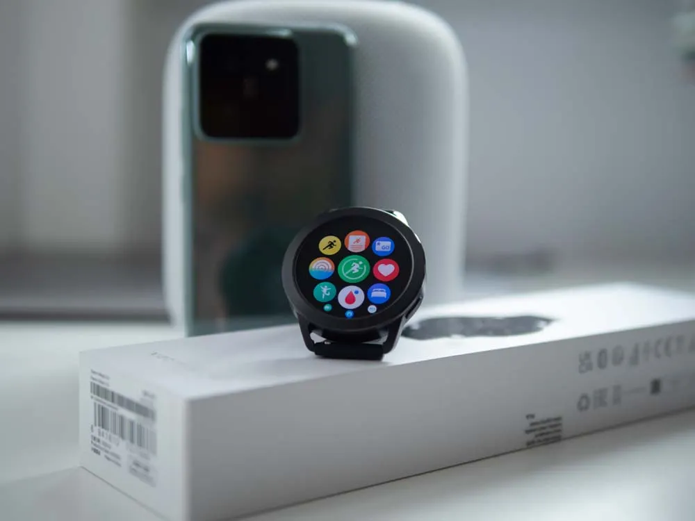 «Работают лучше, чем Apple Watch». Стильные смарт-часы Xiaomi подешевели на Маркете