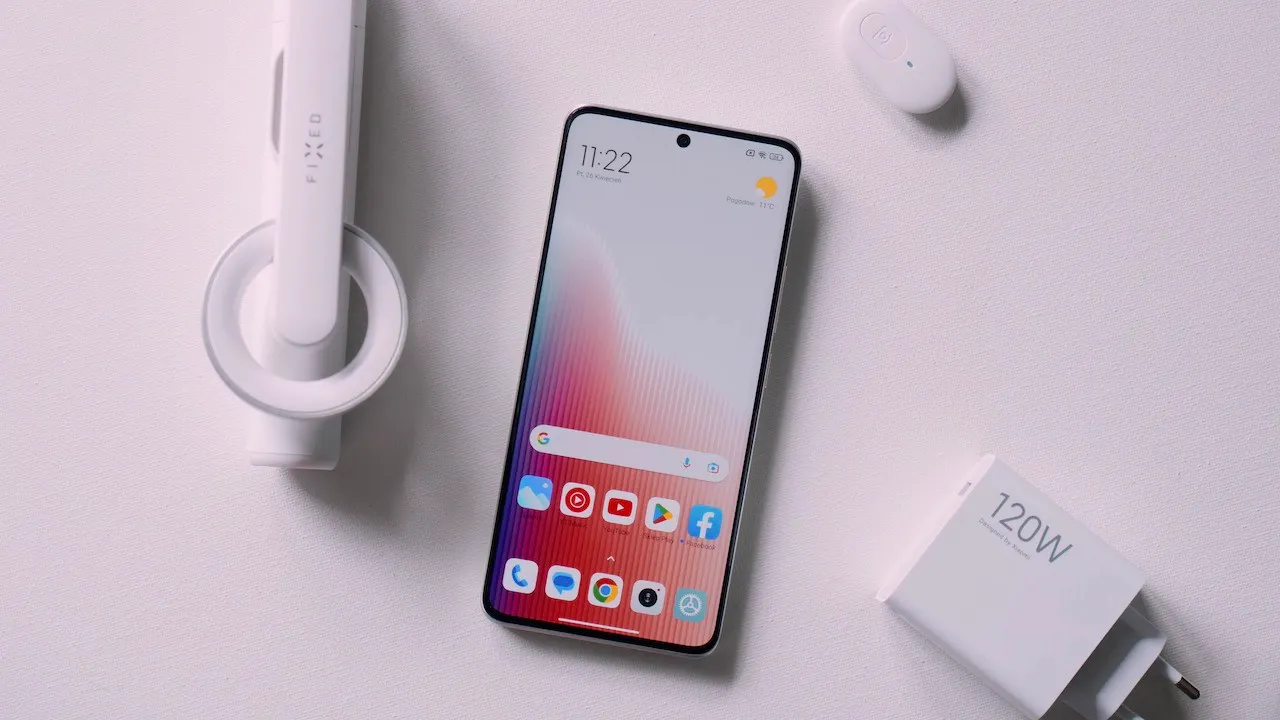 «Слов нет». Топовый Xiaomi Redmi внезапно подешевел на Маркете 