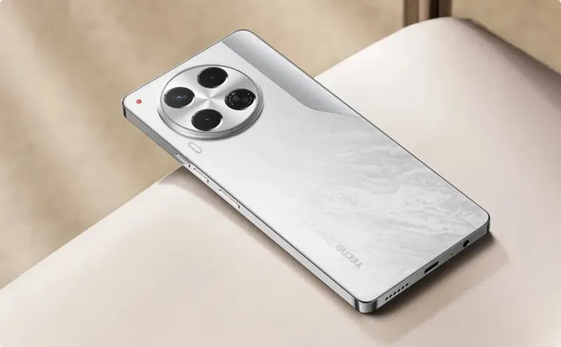 3 недорогих, но крутых смартфона Tecno. Все — в пределах 20 тысяч рублей