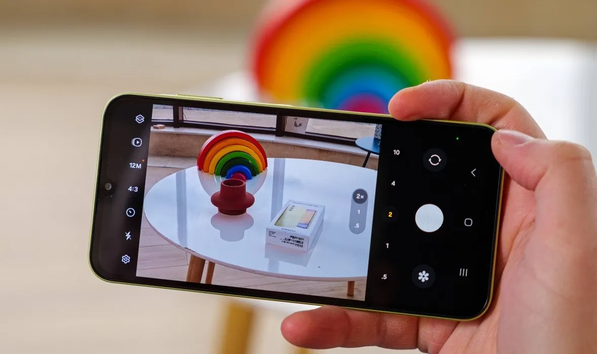 3 недорогих, но крутых камерофона. От забытого хита Infinix до сбалансированного Samsung