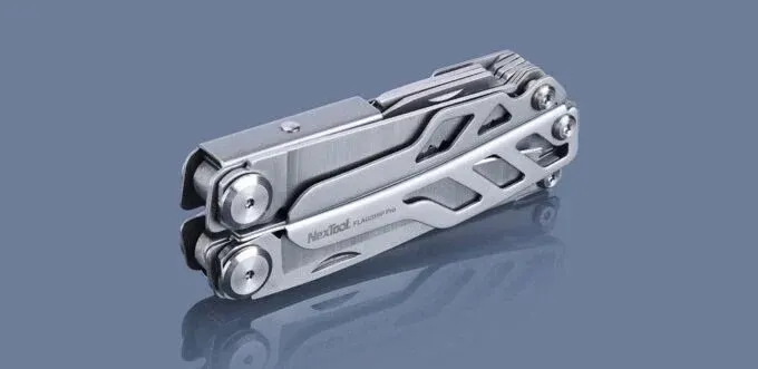 Главный конкурент Leatherman подешевел в России. Флагманский мультитул Xiaomi на 16 инструментов отдают по шикарной цене