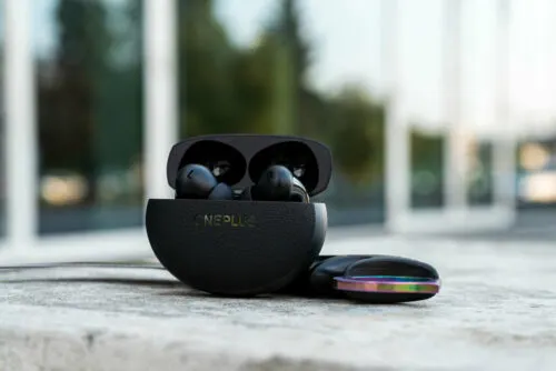 Что брать вместо AirPods 4? Есть сразу 5 крутых вариантов
