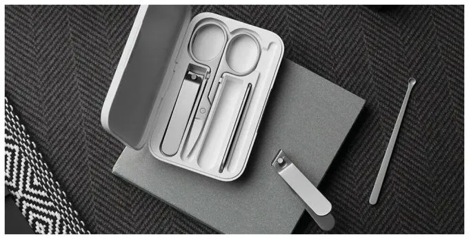 Качественный книпсер и 4 гигиенических инструмента Xiaomi отдают по цене одного девайса. Такой маникюрный сет должен быть у каждого