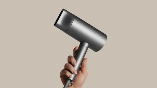 Dyson, подвинься. У Яндекса появился стильный складной фен за 2 тысячи рублей
