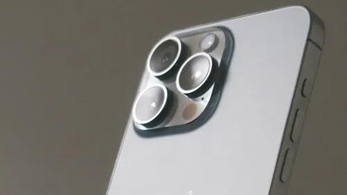 Камеру iPhone 16 Pro Max сравнили с китайскими флагманами. Экспертов не устроил один параметр айфона
