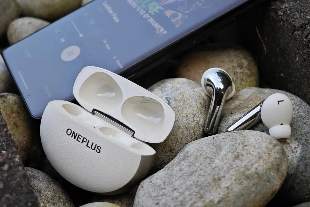 Эти наушники OnePlus — настоящие убийцы AirPods Pro 2. Их уже можно заказать на Маркете 