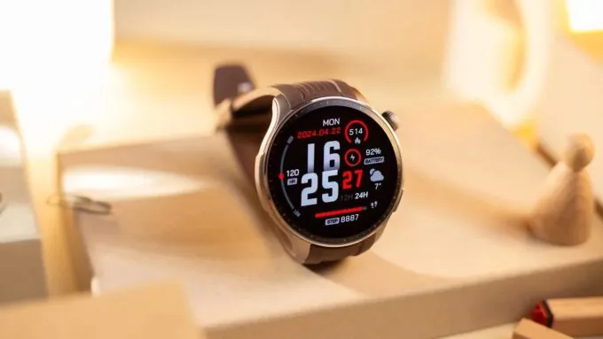 Лучшие смарт-часы сливают по минимальной цене. Круче этих Amazfit ничего нет