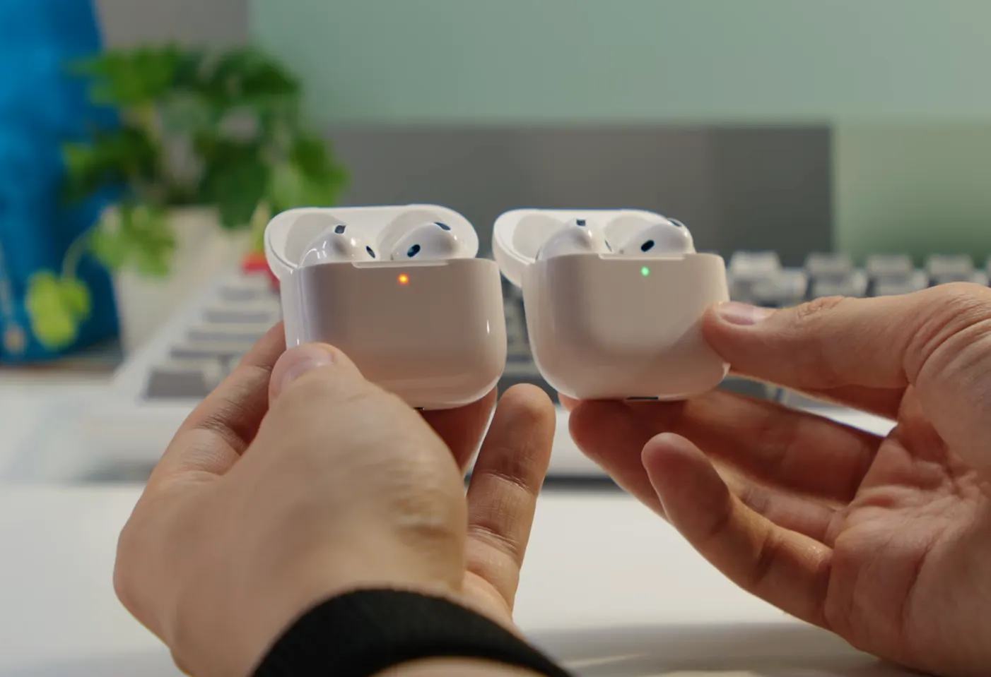 Почему не стоит брать AirPods 4? Все плюсы и минусы новых дешевых наушников Apple