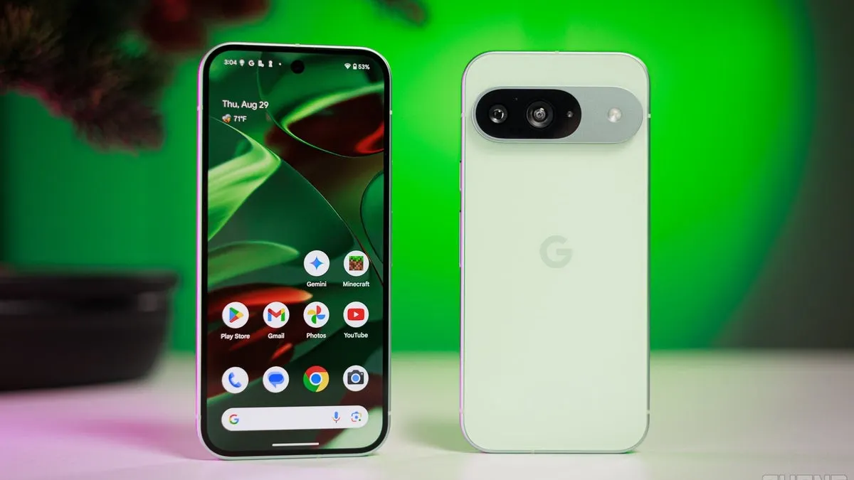 Google Pixel 9 мощно подешевел в России. Брать или нет?