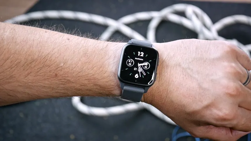 Топовые часы Garmin мощно подешевели в России. Лучшая замена Apple Watch для атлетов и не только