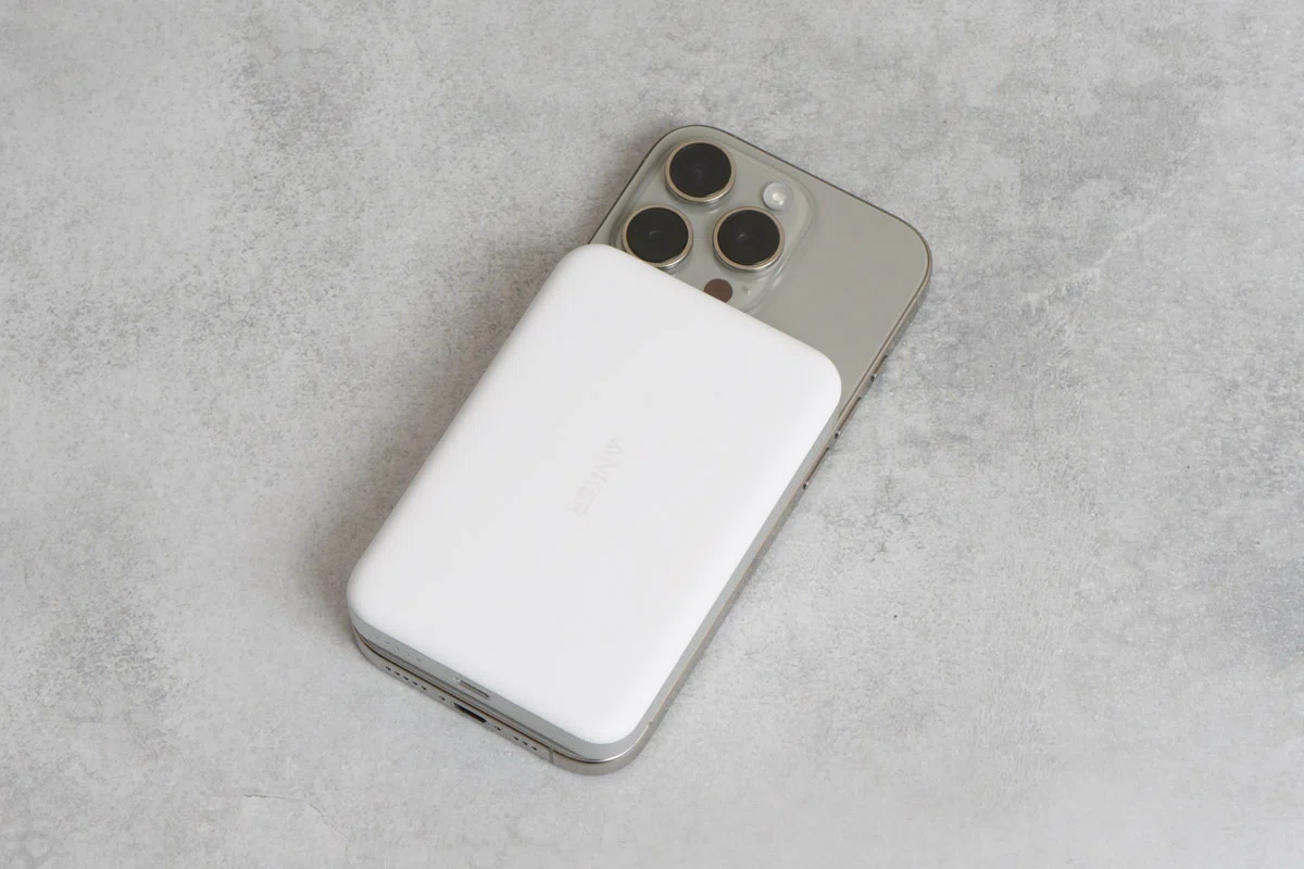 4 крутых пауэрбанка с MagSafe для iPhone. Есть даже вариант от Яндекса