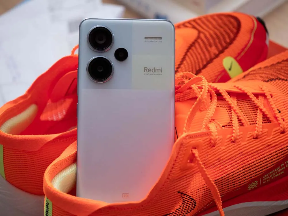 «Все ожидания оправдал». Топовый Xiaomi Redmi внезапно подешевел 