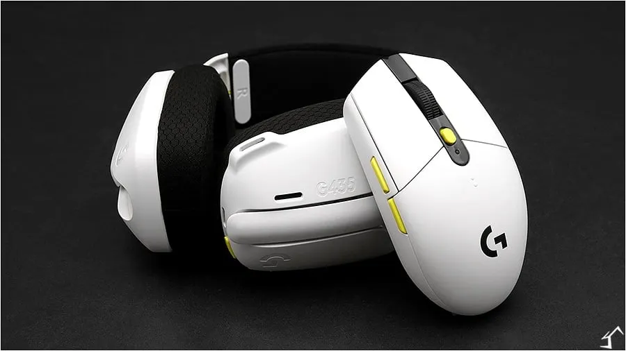 Геймерский набор Logitech отдают с огромной скидкой. С такими девайсами можно смело начинать стримить