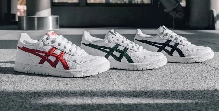 Кроссовки от Asics рухнули в цене на распродаже 11.11. Скоро скидки закончатся