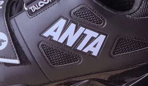 Китайские кроссовки Anta – бюджетная альтернатива Nike. Эта обувь жестко подешевела на Яндекс Маркете