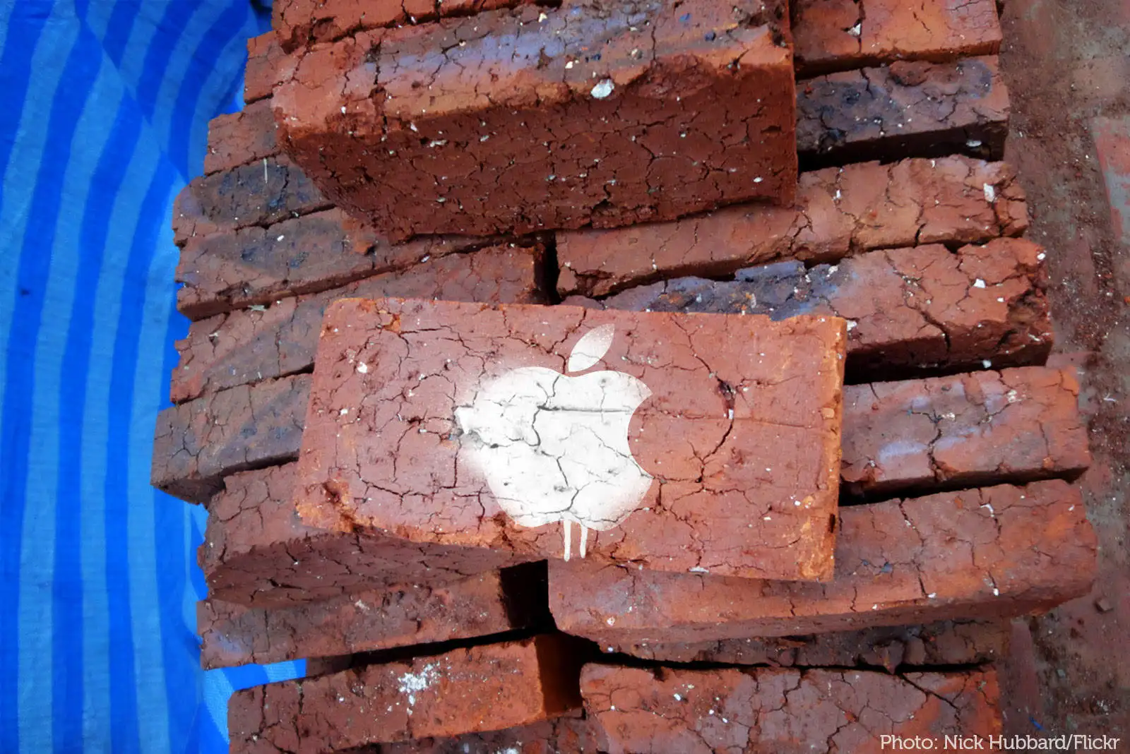 Как быстро превратить iPhone в кирпич? Старую схему угона адаптировали под нынешние реалии