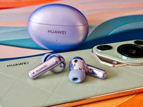 Эти Huawei — самые сбалансированные наушники бренда. Их сейчас сливают за бесценок