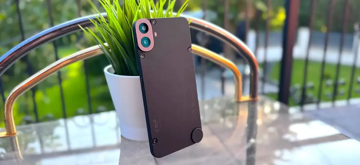 Уникальный смартфон Nothing подешевел на распродаже 11.11. Теперь его точно стоит брать