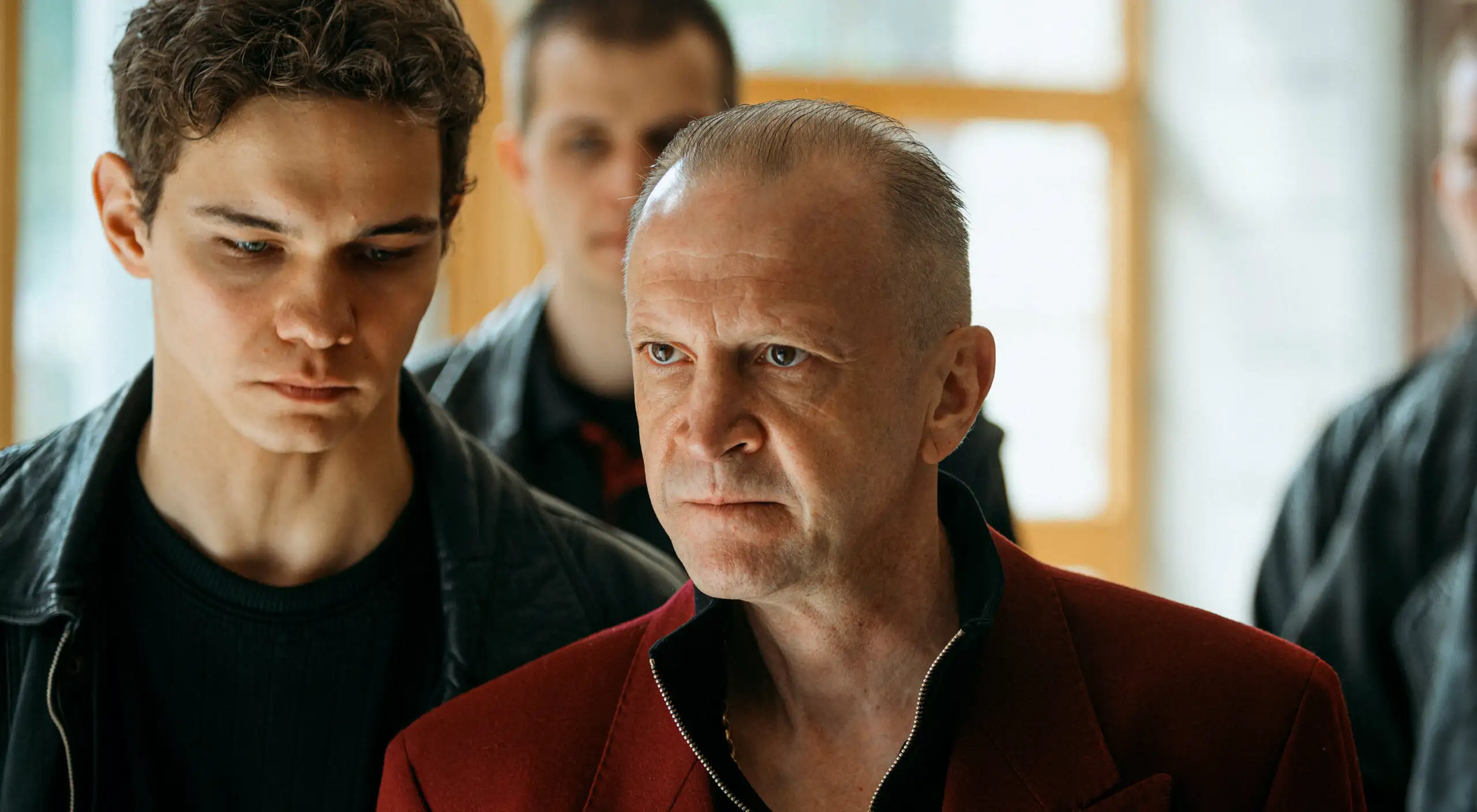 Посмотрел первые серии «Детей перемен». Это вообще не «Слово пацана»