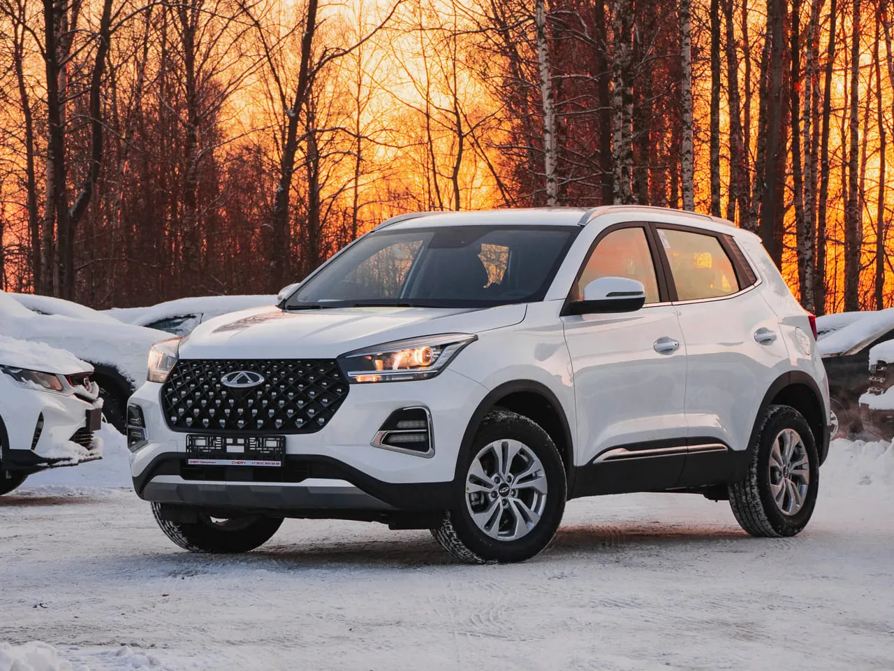 Chery обвалила цены на Tiggo 4 Pro. Машина пробила психологическую отметку