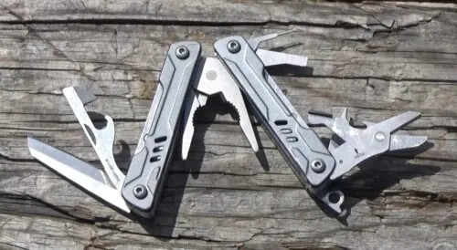 Не вздумайте переплачивать за Leatherman. Лучше взять мультитул Xiaomi NexTool на 11 инструментов в 10 раз дешевле