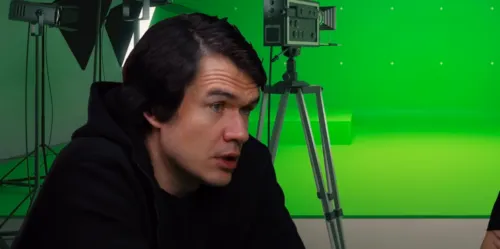 Кому бы продался BadComedian? Это сервисы из России