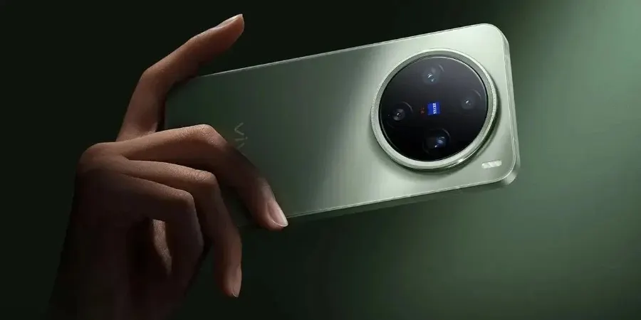 iPhone 16 уничтожен. Его разрывает подешевевший компактный флагман