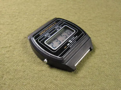 Что лучше – культовые часы Casio из 90-х или советская «Электроника»? Результат удивит