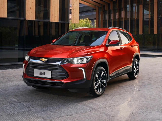 Кроссовер Chevrolet Tracker можно купить дешевле топовой Lada Vesta. Но нужно напрячься и поспешить
