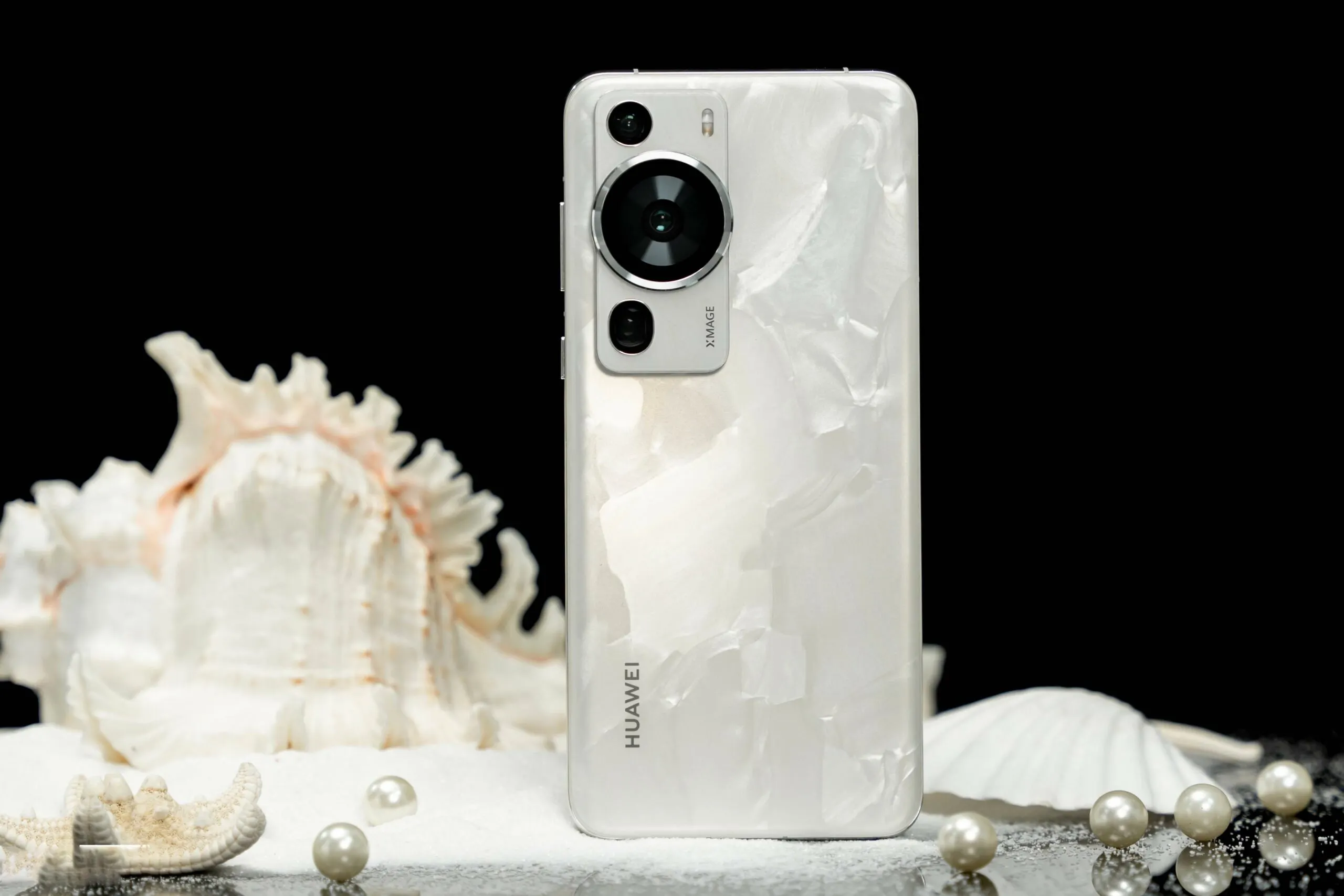 «За эти деньги это топ». Легендарный камерофон Huawei обесценился на Маркете 