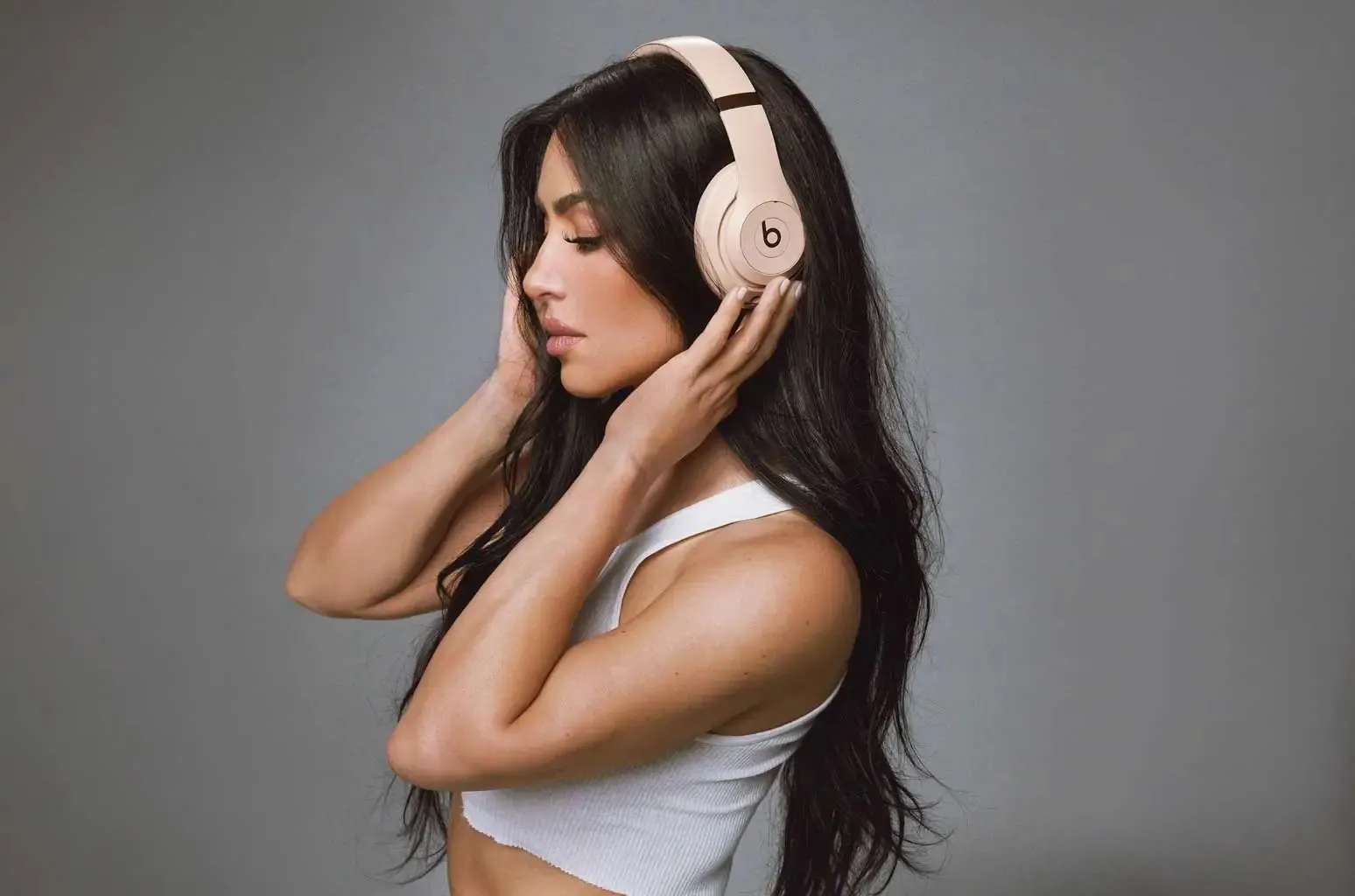 Отличная замена AirPods Max подешевела в России. Эти Beats Studio Pro круче во всём, но их тоже выпускает Apple